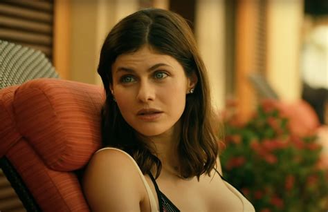 alexandra daddario hot scene|The White Lotus pool scene is making everyone uncomfortable –。